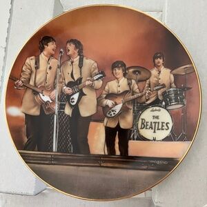 MINT: Beatles Collector Plate